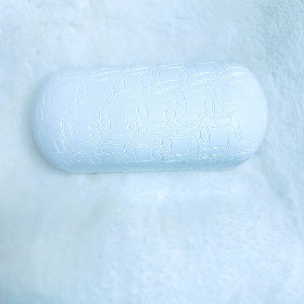 Oakley Sunglasses Case - Picture 2 of 2